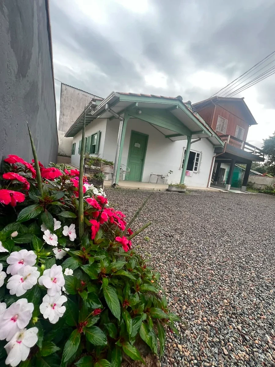 Charmosa Casa na Ponte do Imaruim