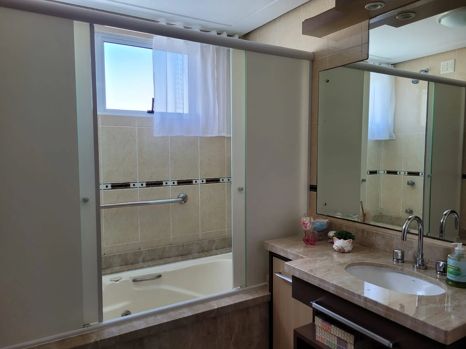 Apartamento 4 dormitórios em Campinas