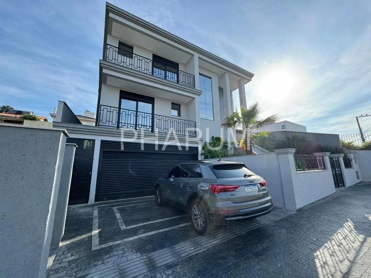 Casa na Pedra Branca à venda 3 suítes | XP1662