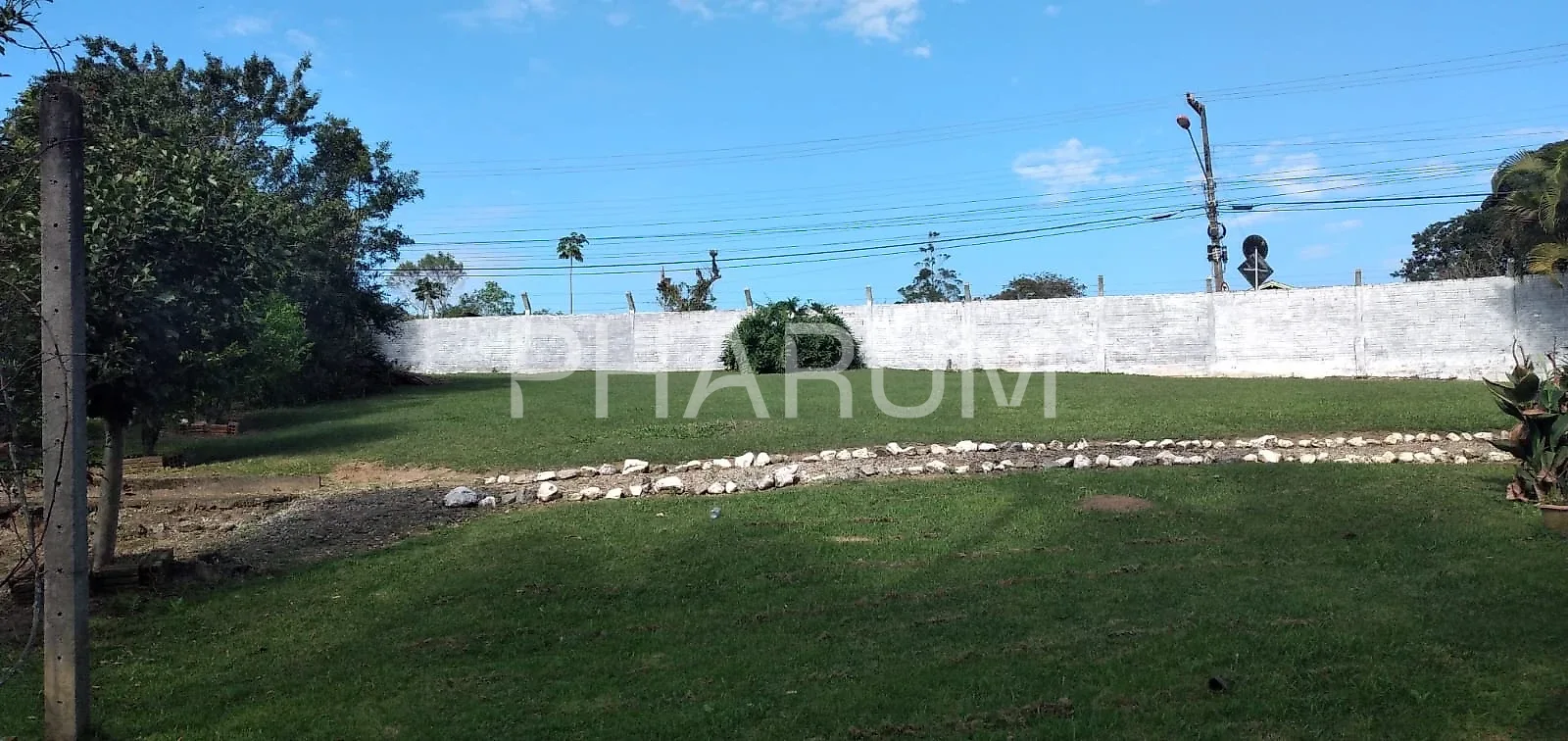 Linda Chácara em Forquilhas - São José