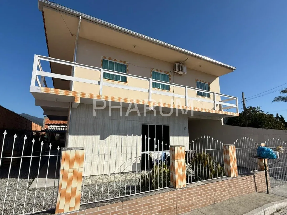 Casa 4 Quartos 200m² - Guarda do Cubatão