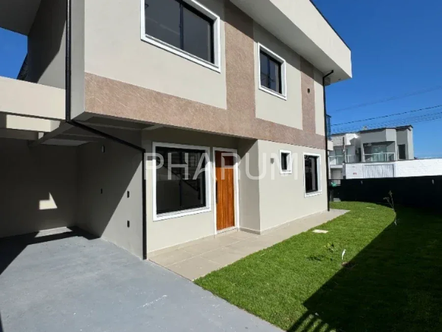 Casa com 3 quartos/Suíte, em Potecas- São José