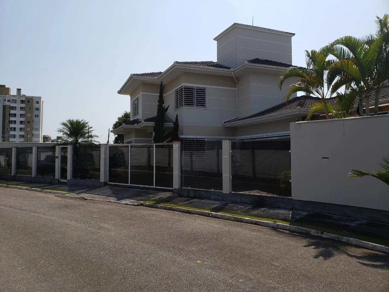 Casa na Pedra Branca de 3 dormitórios - XP0272