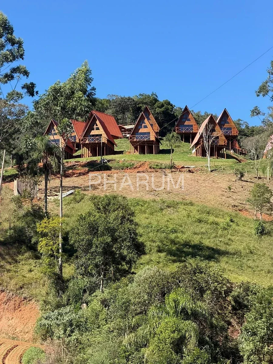 Chalé à Venda | Vista para as Montanhas Rancho Queimado – SC