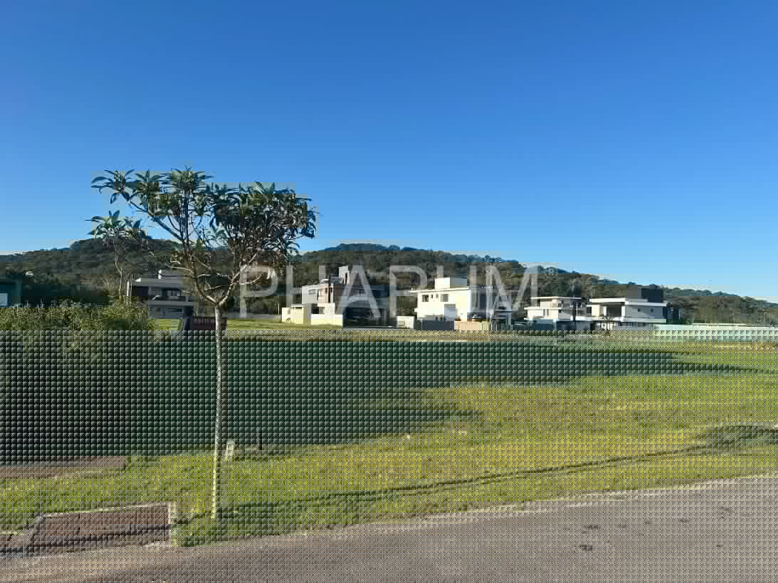Terreno com 300m2 no Condomínio Reserva da Pedra, Palhoça/SC