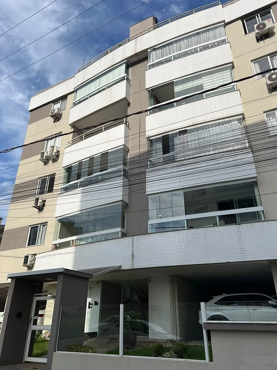 Apartamento 2 Quartos com 1 Suíte e 72m² - Porteira fechada