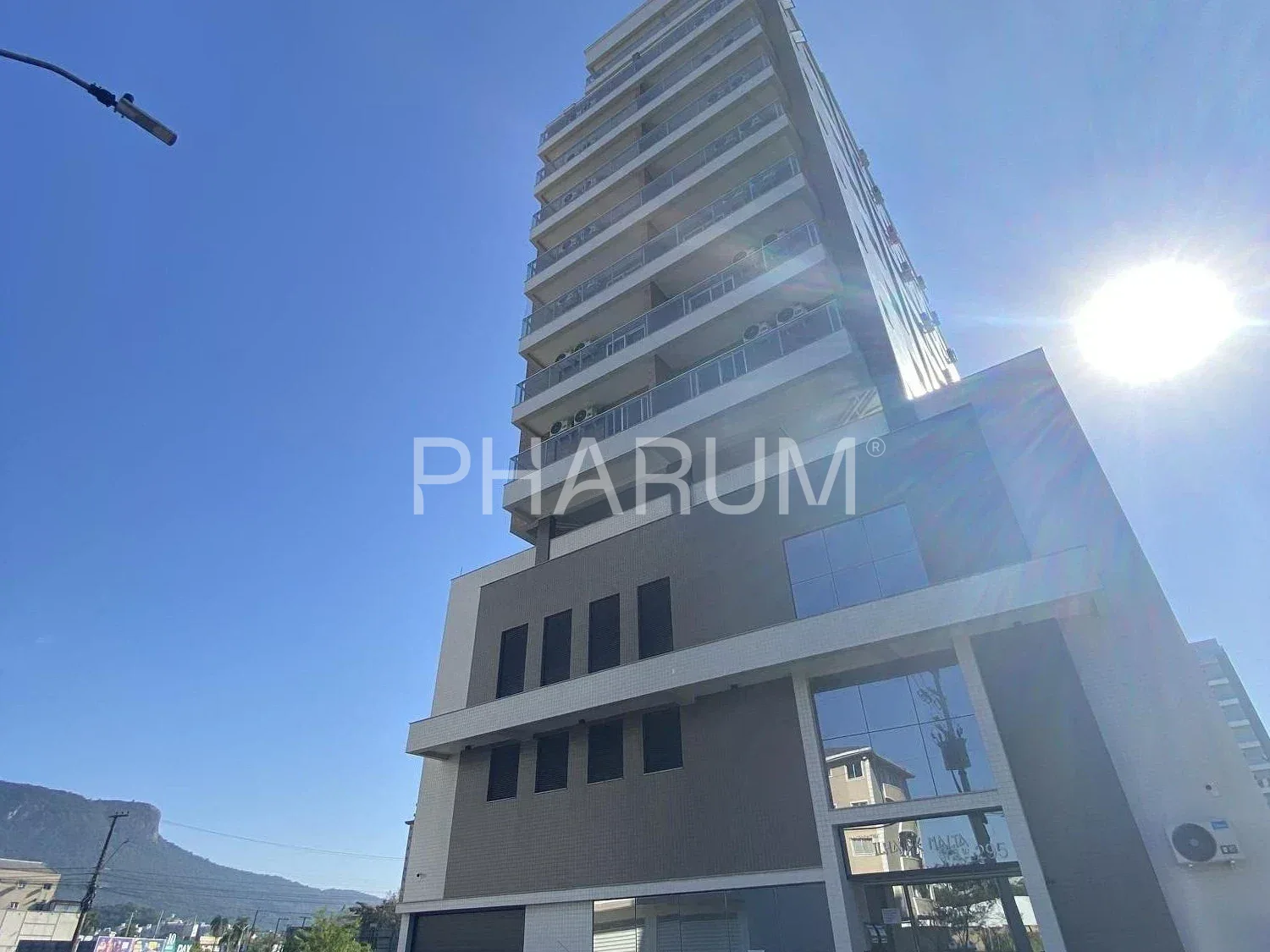 Apartamento 2 Quartos com 1 Suíte e 67m² - Pedra Branca