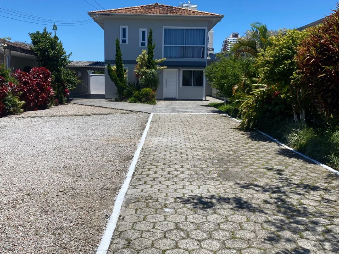 Casa com 174m2 na Ponte do Imaruim, Palhoça, Terreno c/483m2