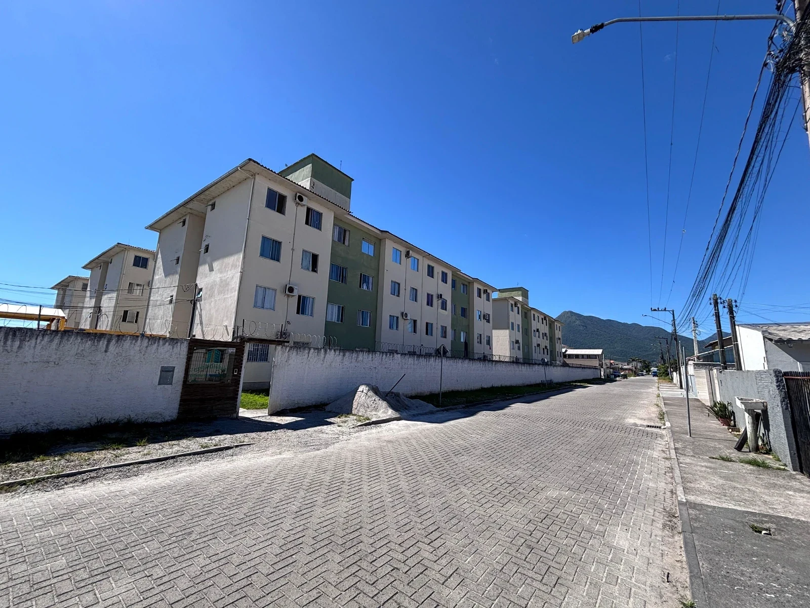 APARTAMENTO ALUGUEL 58,00 m² 2 QUARTOS 1 BANHEIRO SOCIAL 1 VAGA NO PACHECO PALHOÇA