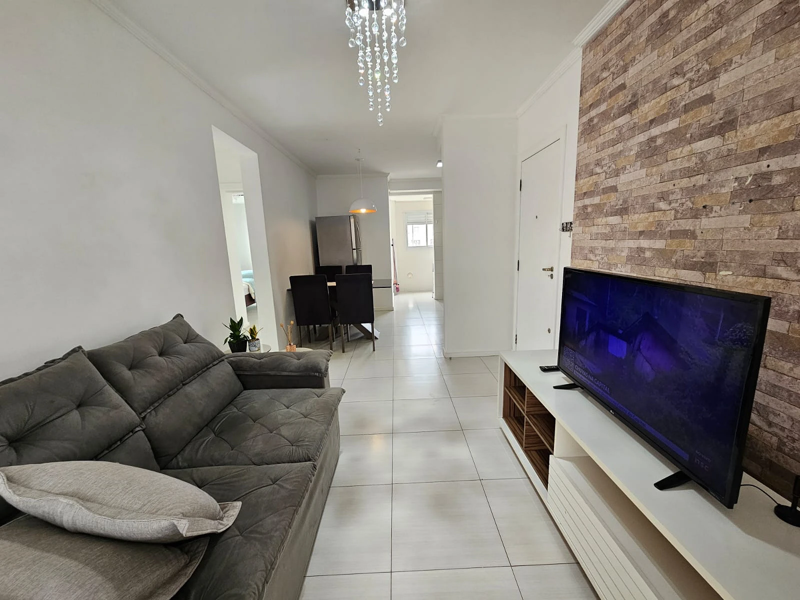 Apartamento 3 Quartos com 1 Suíte e 90m² - Pedra Branca