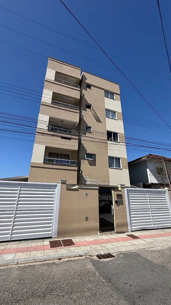 Apartamento de 2 Dormitórios em ótima localização