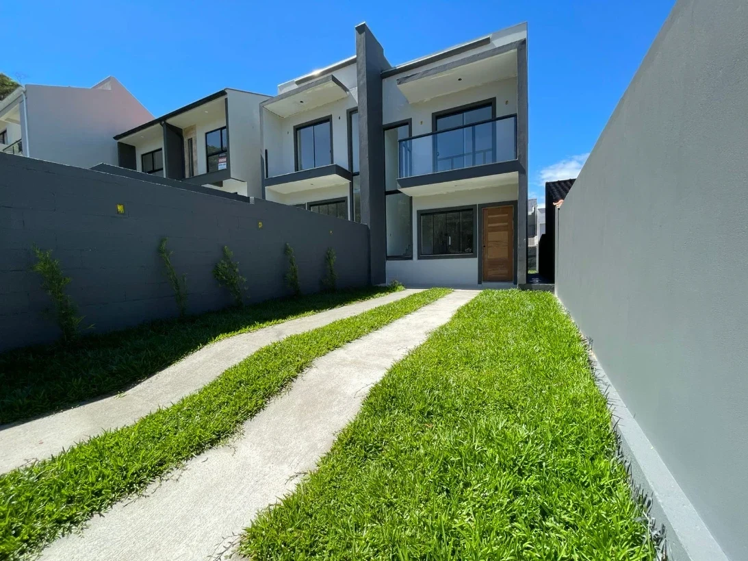 Sobrado Geminado 2 Quartos com 2 Suítes e 87m² - Potecas