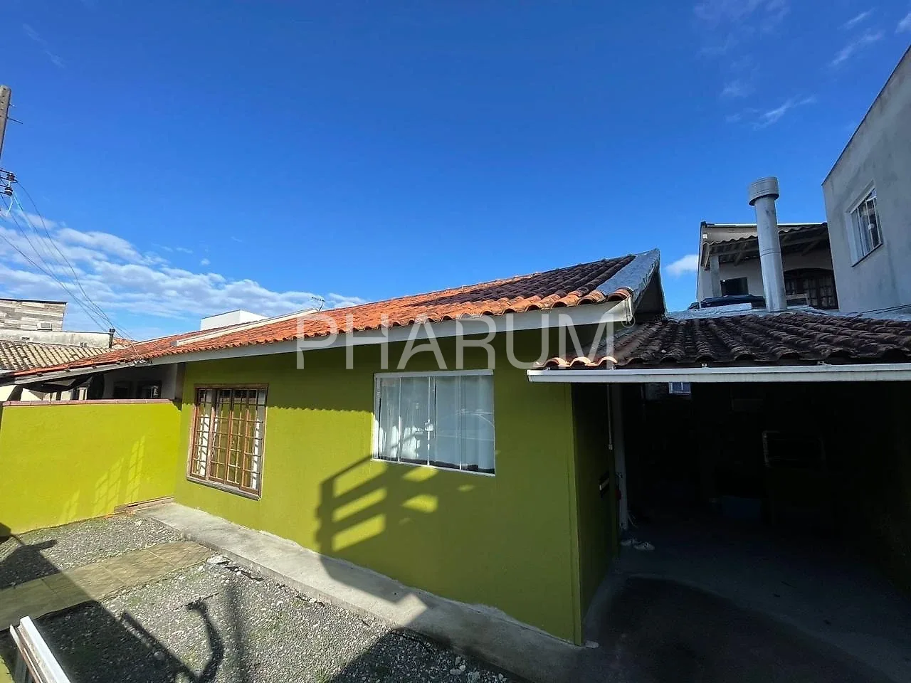 Casa 2 Quartos com Churrasqueira - São João do Rio Vermelho
