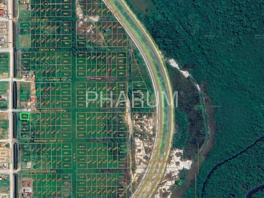 Terreno com 360m2 no Carianos, Florianópolis/SC
