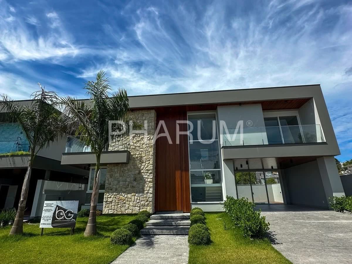 Casa Alto Padrão com 3 suítes - Reserva da Pedra Palhoça/SC