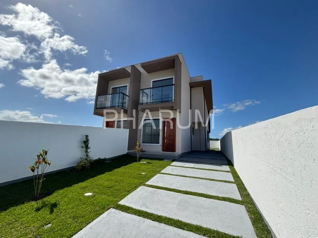 Sobrado Geminado 3 Quartos com 1 Suíte - Sertão do Maruim