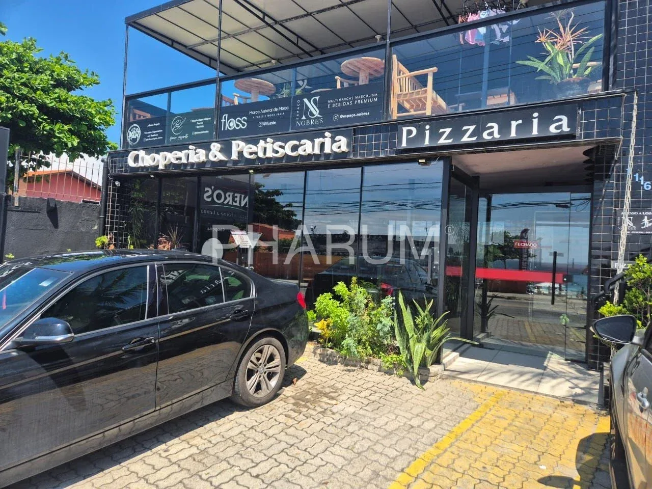 Sala e Ponto Comercial nos Ingleses/Florianópolis