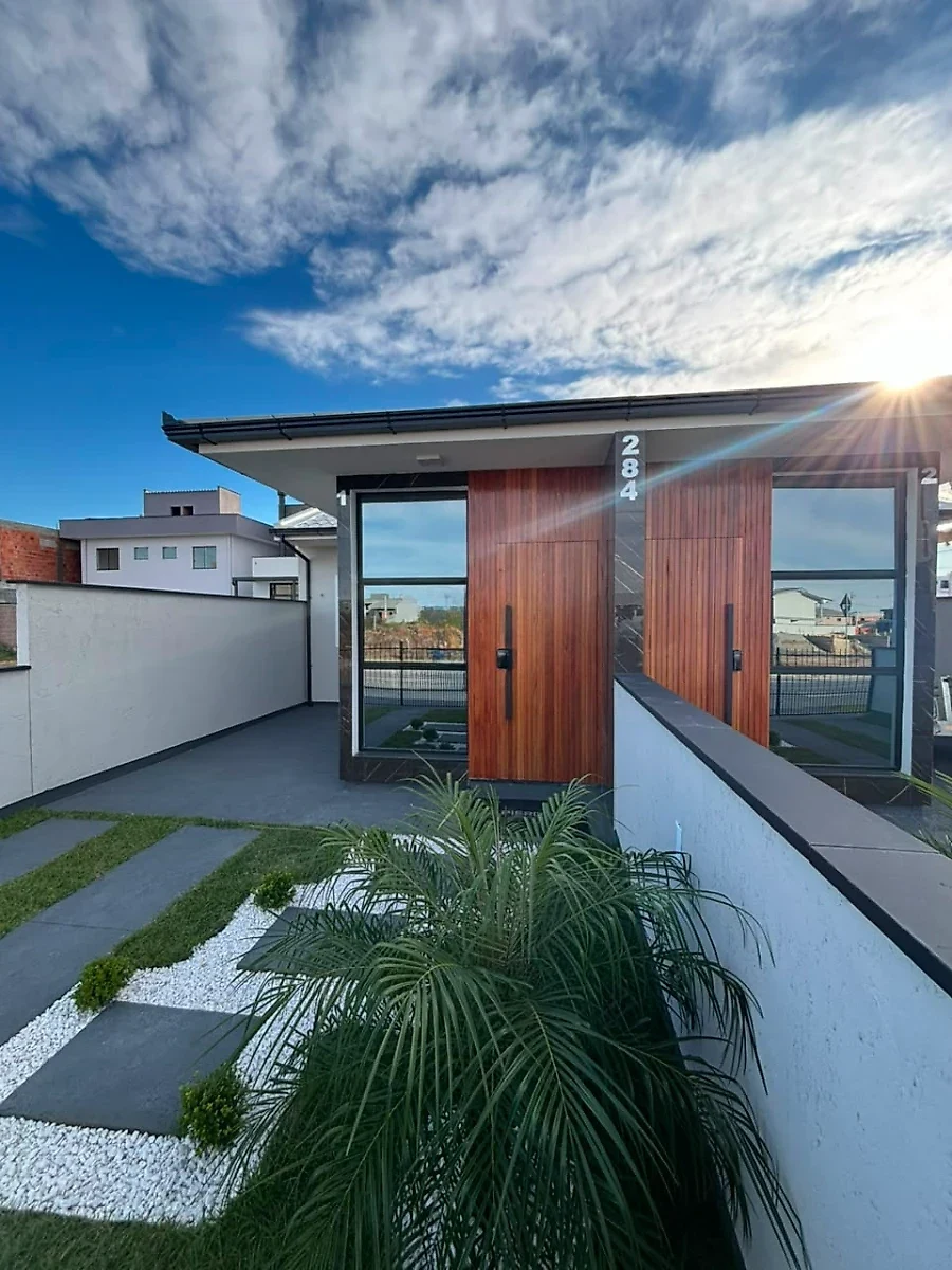 Casa Geminada 2 Quartos 50m² - Nova Palhoça