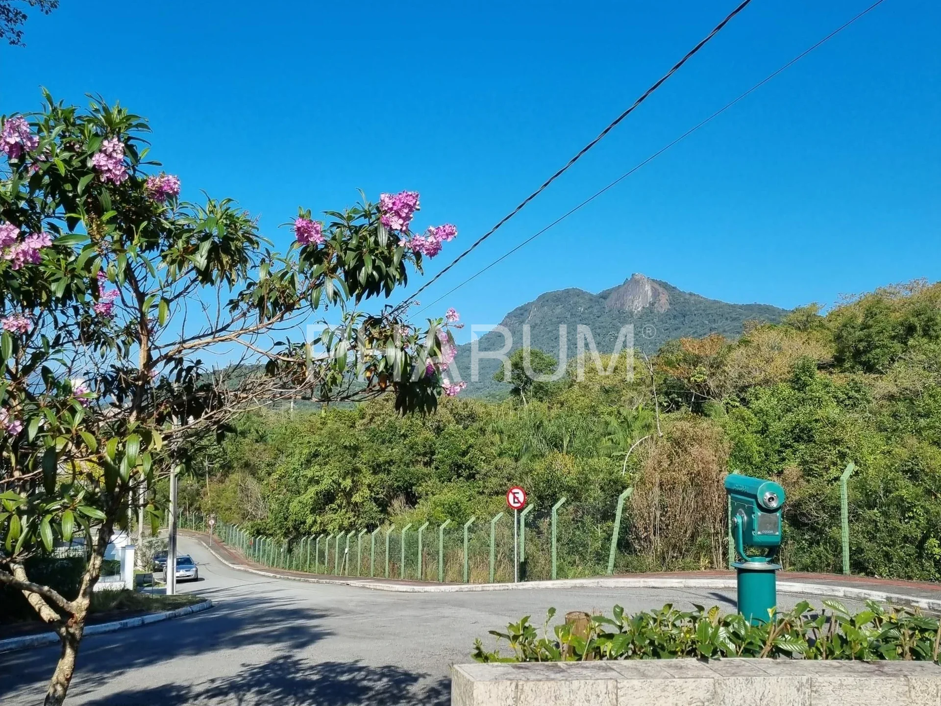 Terreno em São José no Loteamento Fechado Vista da Pedra I XP2183
