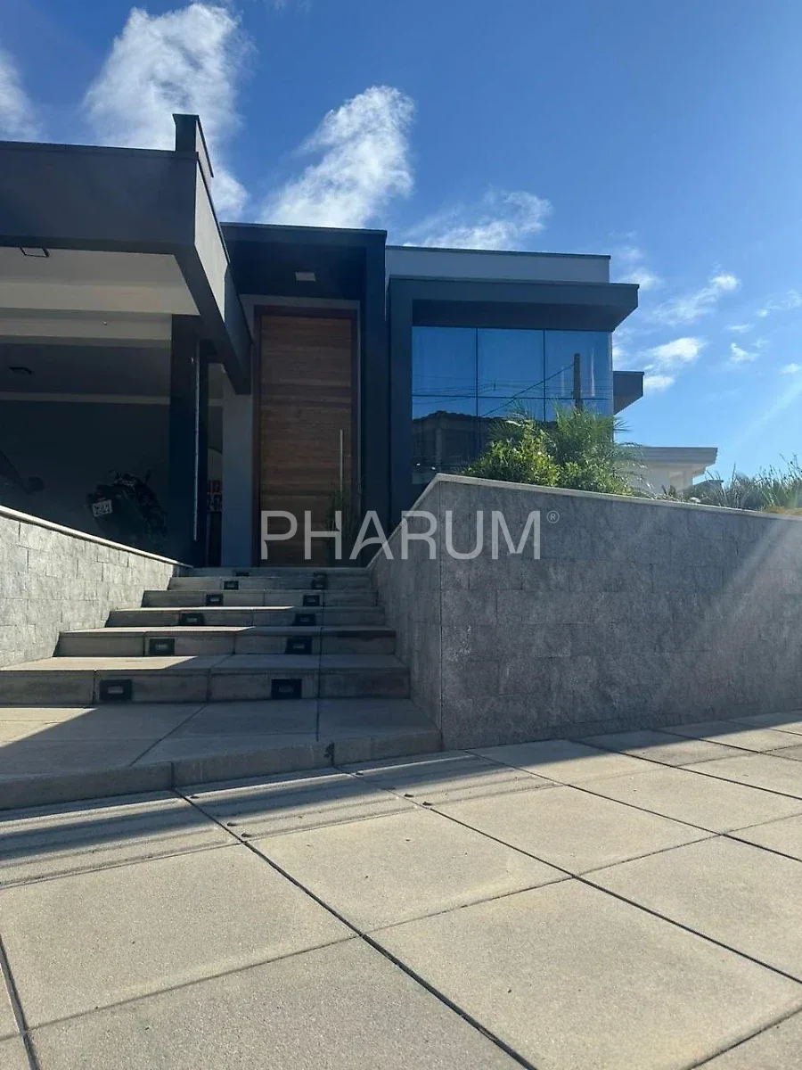 Casa 3 Quartos com 1 Suíte e 183m² - Sertão do Maruim