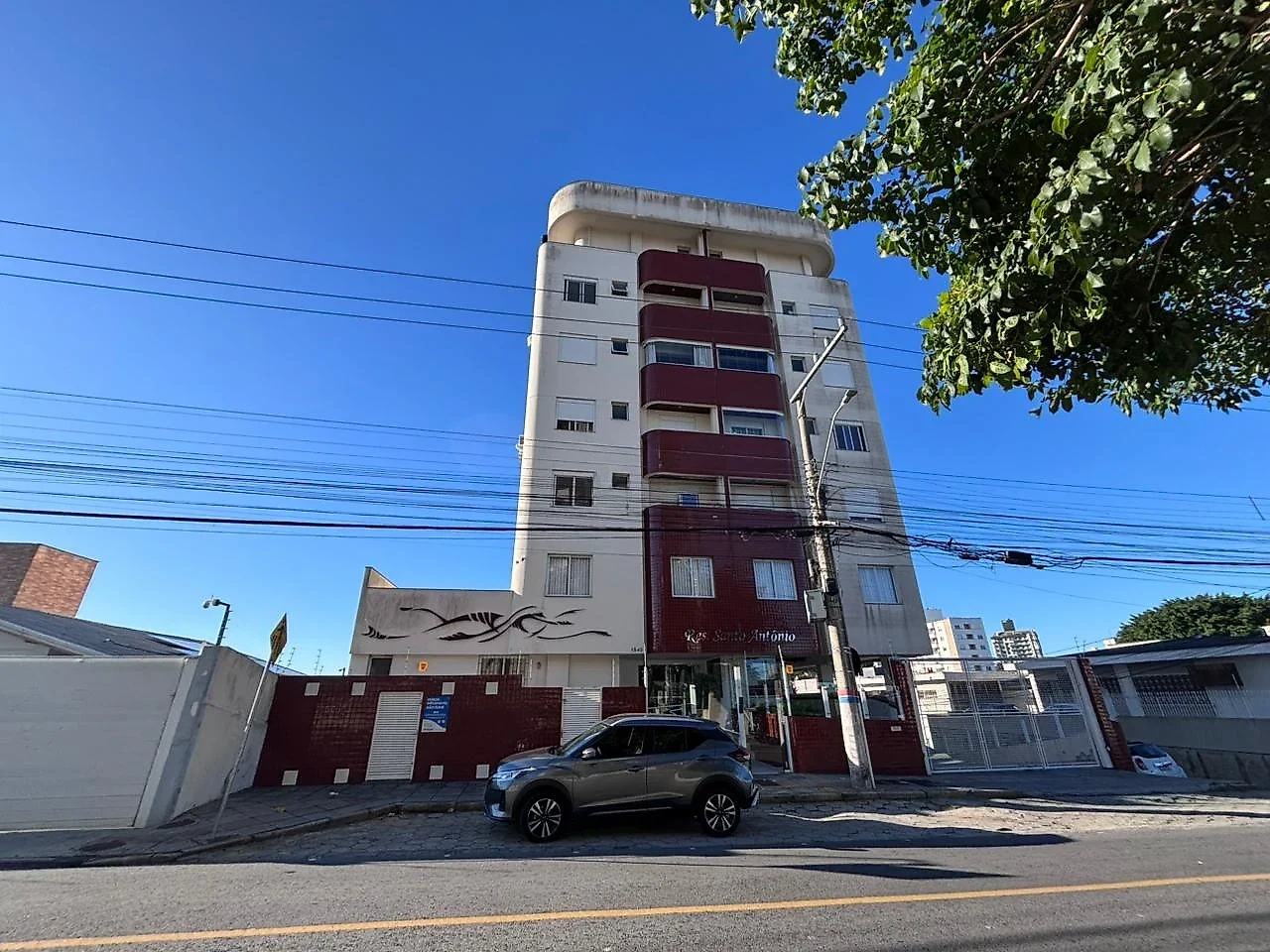 APARTAMENTO A VENDA 63,945m² 2 SUÍTES 2 GARAGENS EM COLONINHA FLORIANÓPOLIS