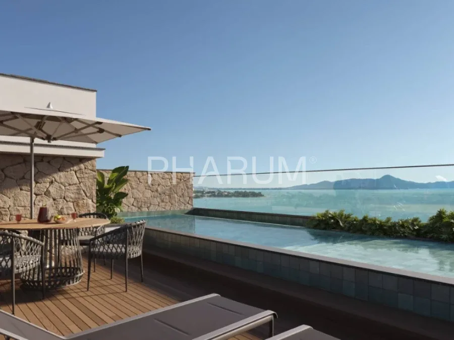Studio com piso porcelanato, sacada e garagem - 36m²
